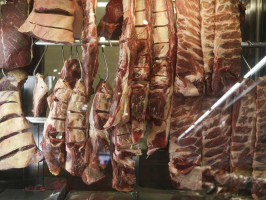 Cota chinesa faz exportação de carne bovina recuar em agosto