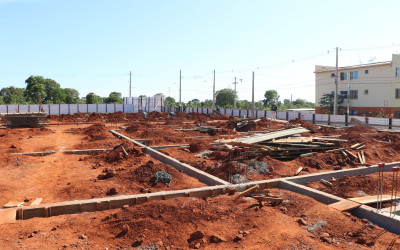 Obras do CEI e Escola do Novo Oeste estão em pleno andamento