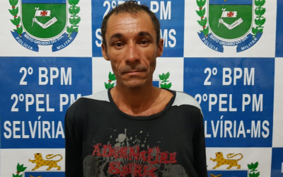 Após denúncia traficante é preso e droga apreendida em Selviría 