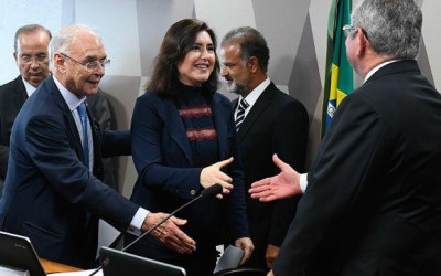 CCJ oficializa senadora Simone Tebet como presidente