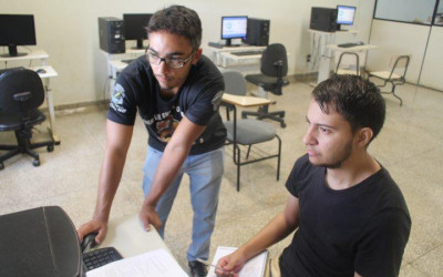 Secretaria de Educação oferece curso de lógica e matemática