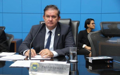 Eduardo Rocha apresenta indicação para remoção de veículos do pátio do Detran de Três Lagoas