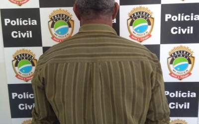 Homem é preso com CNH falsa em Santa Rita do Pardo