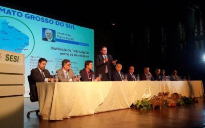 Vice-presidente da ALMS, deputado estadual Eduardo Rocha prestigia evento do TCE em Três Lagoas