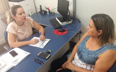 Assistência firma parceria com a UFMS para pessoas idosas participarem de cursos