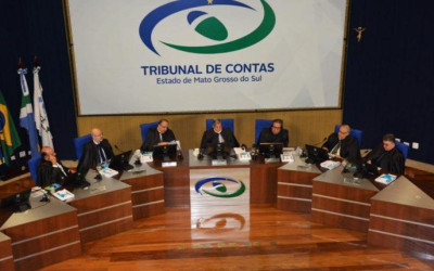 Governo sanciona reajuste de 2,1% no salário dos servidores do TCE