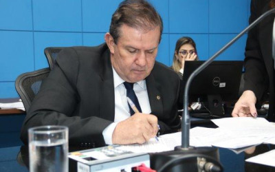 Eduardo Rocha solicita melhorias na Avenida Ranulpho Marques Leal, em Três Lagoas