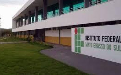 IFMS abre sete vagas para professor substituto