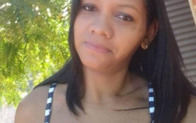 Mulher é encontrada degolada ao lado do filho de 2 anos