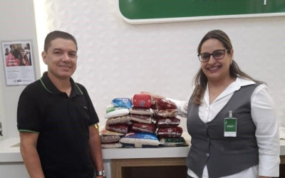 Unimed Andradina, Sicredi e Sicoob doam alimentos para a CAMOR