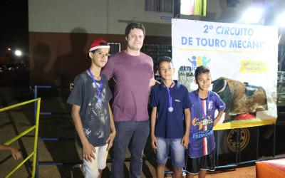 Vereador André Bittencourt realizou e “participou” da 2ª etapa do Circuito de Touro Mecânico no Novo Oeste 2.