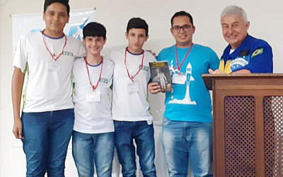Escola do Sesi de Naviraí é premiada com medalha de ouro na etapa nacional da Mostra Brasileira de Foguetes