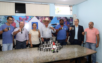 CAMPANHA: “Adote uma caneca” é iniciada na Prefeitura de Três Lagoas