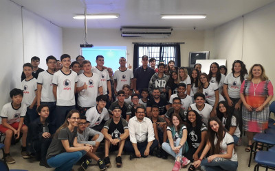 Unimed Andradina e Fundação Educacional promovem palestra sobre Combate ao Fumo