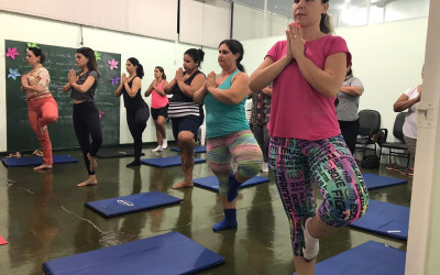 Grupo Vida Leve conhece os benefícios da Yoga