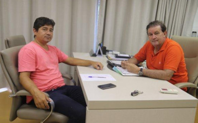 Eduardo Rocha recebe a visita do atual presidente da Câmara Municipal de Costa Rica