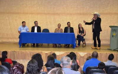 CONCURSO PÚBLICO – Atual gestão empossou 689 servidores, sendo 390 para áreas da Saúde