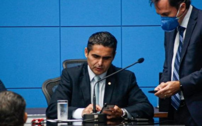 Pelo WhatsApp, deputados aprovam estado de calamidade em MS
