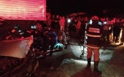 Motorista fica preso nas ferragens em grave acidente perto da ponte do Sucuriú