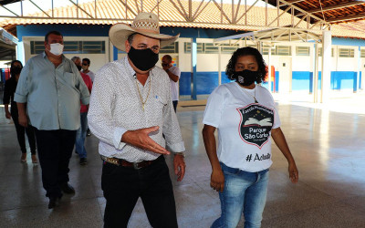 Angelo Guerreiro e secretários se reúnem com vereadores de Três Lagoas para apresentar reforma de escolas e protocolo de segurança da volta às aulas