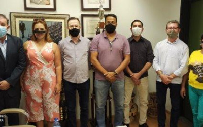 Deputado Eduardo Rocha recebe vereadores e ex-vice-prefeito de Sonora