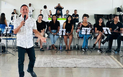 Coral Renascer de Três Lagoas vive etapa decisiva de preparação para o evento “BE YOURSELF – Sua Melhor Versão”