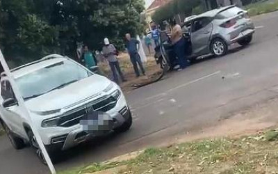 Dois acidentes no mesmo cruzamento reacendem pedido por quebra-molas