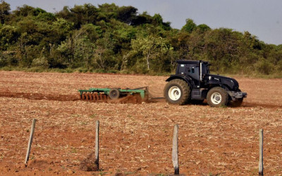 El Niño coloca safra 2026/2027 de Mato Grosso do Sul em alerta para calor, chuvas irregulares e risco de perdas