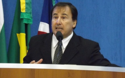 Vereador defende volta da jornada de 6h para servidores públicos