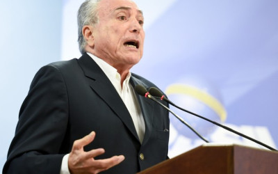 Defesa faz perícia própria e desiste de suspender inquérito para investigar Temer