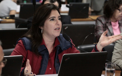 Induzir crianças e adolescentes à automutilação pode virar crime