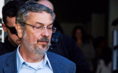 Palocci pede prisão domiciliar para delatar Lula