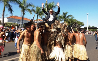 Desfile Cívico homenageia imigrantes e resgata história de Três Lagoas