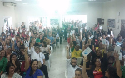 Alunos da rede estadual de ensino permanecem sem aulas até decisão da Fetems