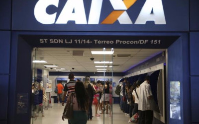 Caixa Econômica começa a pagar hoje abono do PIS/Pasep para nascidos em julho
