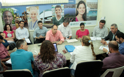 Prefeito recebe representantes do Sinted para discutir assuntos referentes a REME