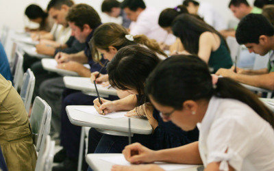 Prefeitura de Anaurilândia abre concurso com  69 vagas e salário de até R$ 8 mil
