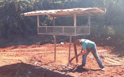 Prefeitura de Três Lagoas realiza limpeza e troca de lixeiras de estradas rurais