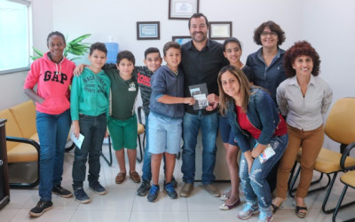 Alunos conhecem Câmara e fazem reivindicações para melhorias na escola e nos bairros