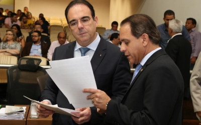 PEC apresentada pelo Coronel David assegura destinação de emendas aos municípios