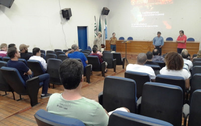 Corpo de Bombeiros promove palestra em Brasilândia para os comerciantes