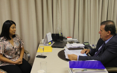 Deputado Eduardo Rocha entrega equipamentos para Assistência Social do Município