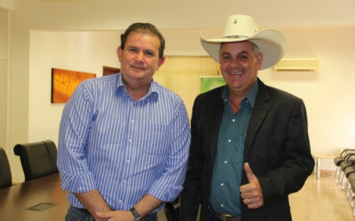 Eduardo Rocha concede título de cidadão sul-mato-grossense ao prefeito de Três Lagoas