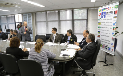  Coronel David palestra sobre Cadastro Estadual de Pedófilos a deputados de 6 Estados 