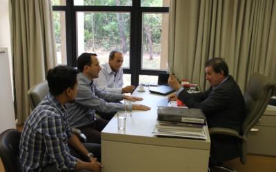Deputado Eduardo Rocha recebe representantes do município de Paraíso das Águas