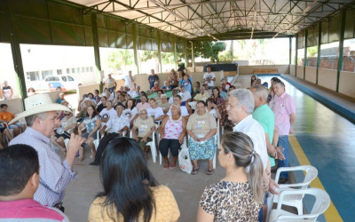 Inaugurada a cancha de bocha do Centro de Convivência Tia Nega
