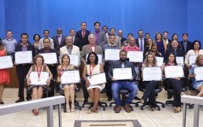 Professores são homenageados na Câmara Municipal