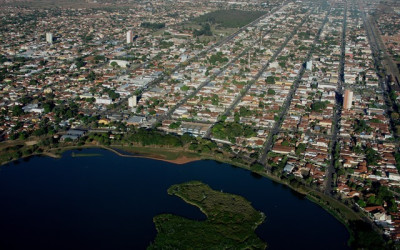 Prefeito sanciona Lei que isenta e diminui IPTU de loteamentos em Três Lagoas