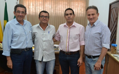 Prefeito de Selvíria recebe visita técnica de equipe do Governo do Estado