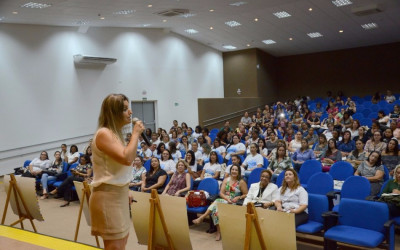 Profissionais da educação participam de capacitação focada na Educação Infantil